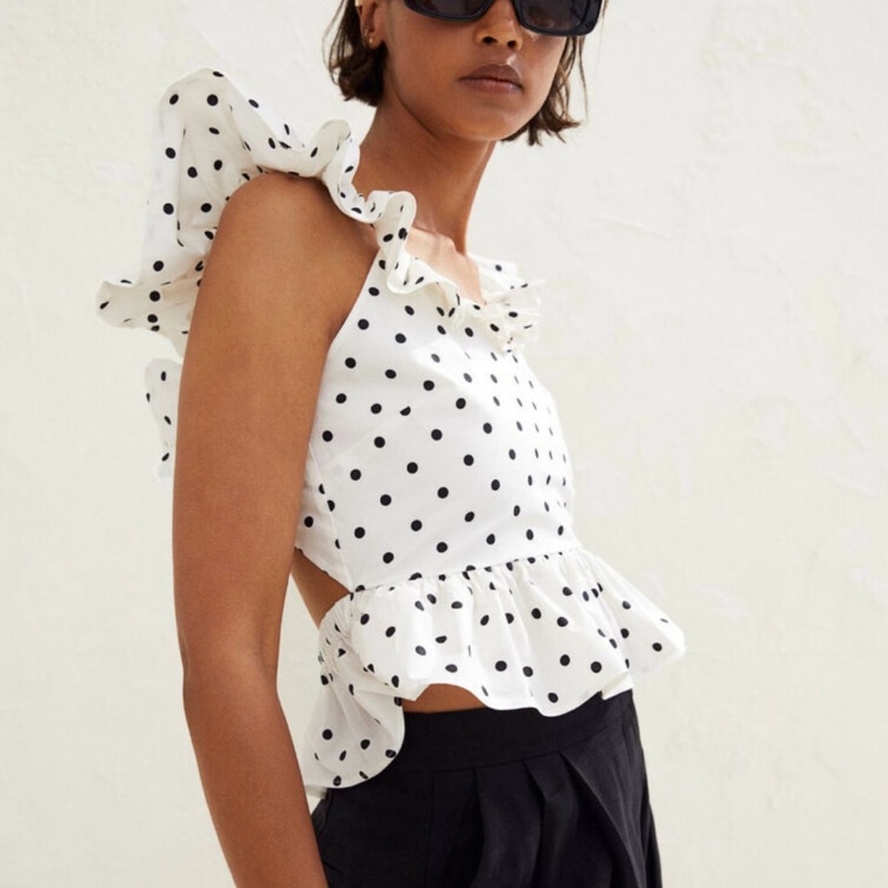 H&M White Polka Dot Ruffle Peplum Top
